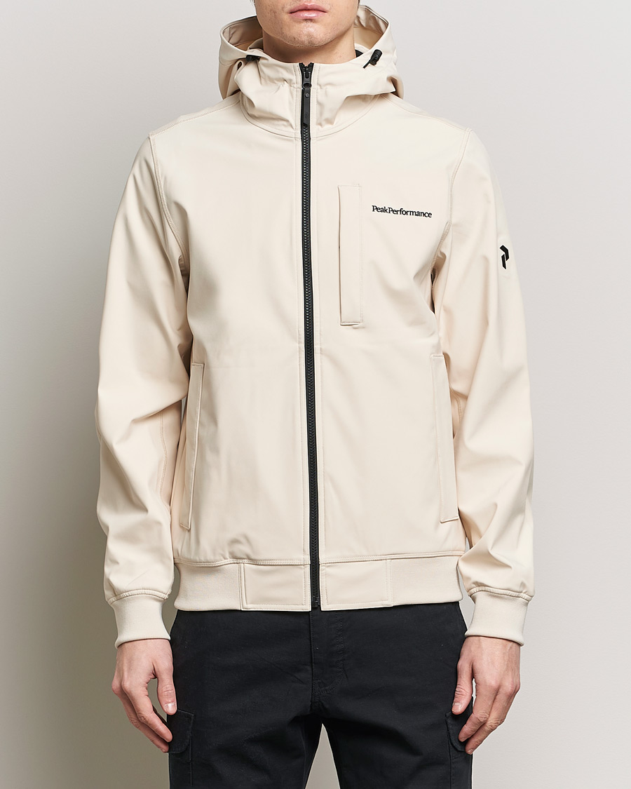 Mies | Takit | Peak Performance | Softshell Hooded Jacket Sand Fog
