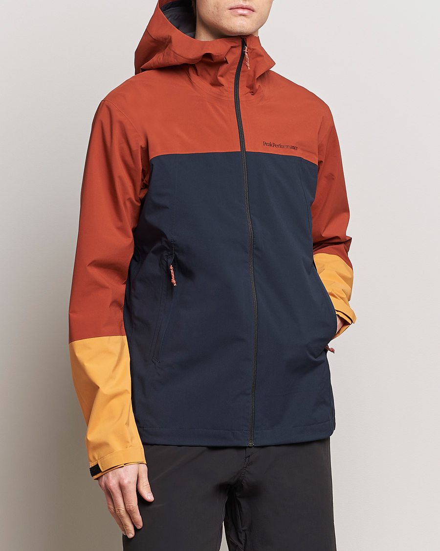 Mies | Takit | Peak Performance | Trail Hipe Hooded Jacket Spiced/Salute Navy/Desert
