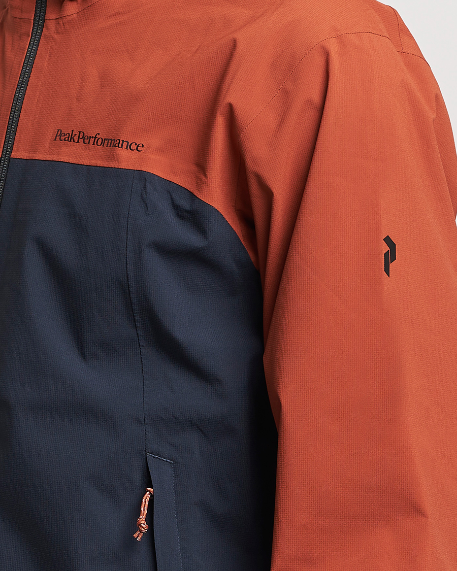 Mies | Takit | Peak Performance | Trail Hipe Hooded Jacket Spiced/Salute Navy/Desert