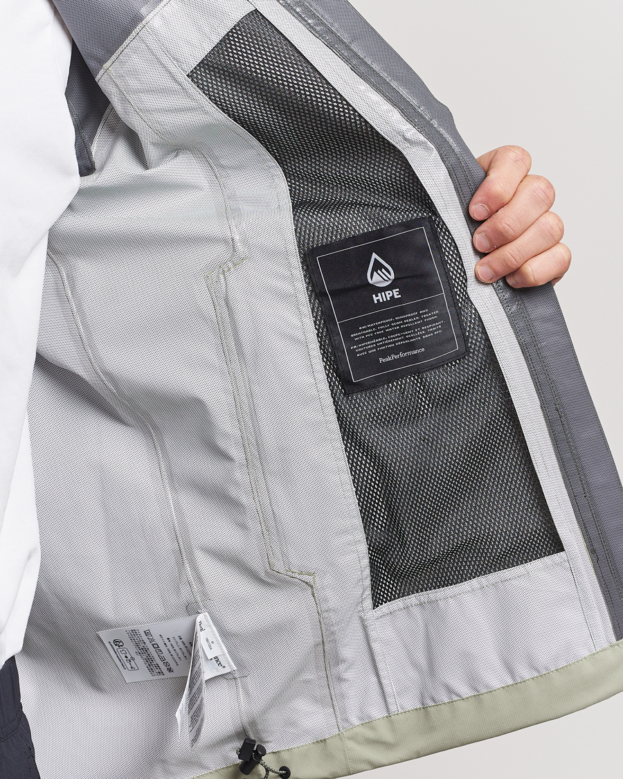 Mies | Takit | Peak Performance | Trail Hipe Hooded Jacket Pine Needle/Limit Green