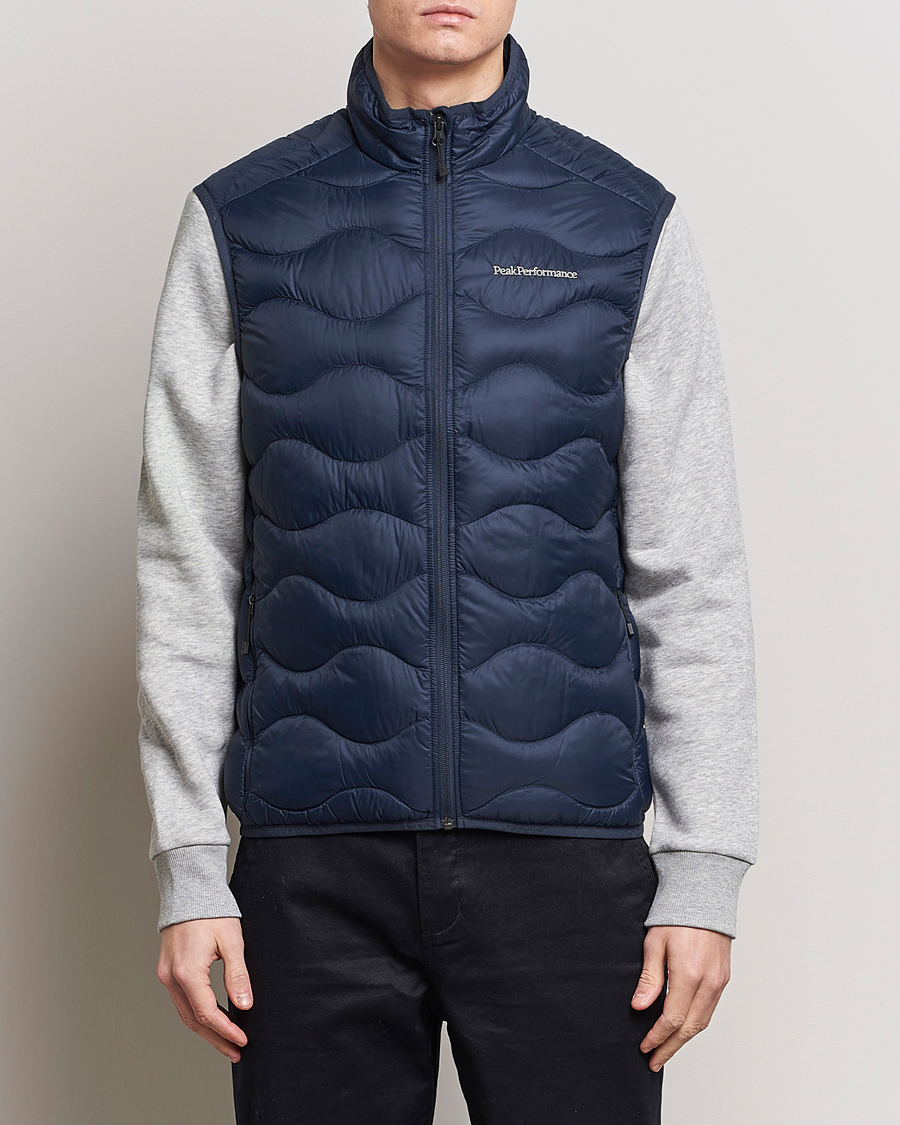 Mies | Takit | Peak Performance | Helium Down Vest Blue Shadow