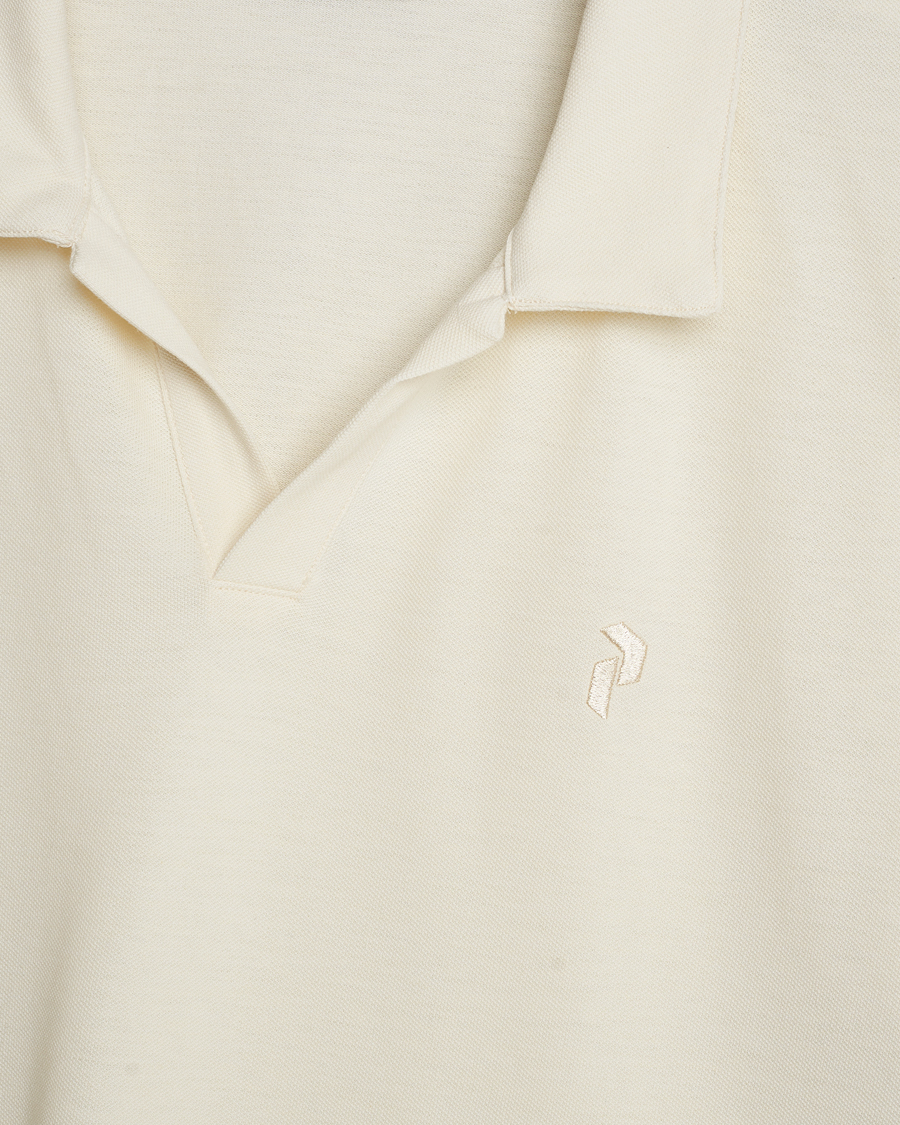 Mies | Lyhythihaiset pikeepaidat | Peak Performance | Cotton Coolmax Open Collar Polo Vintage White