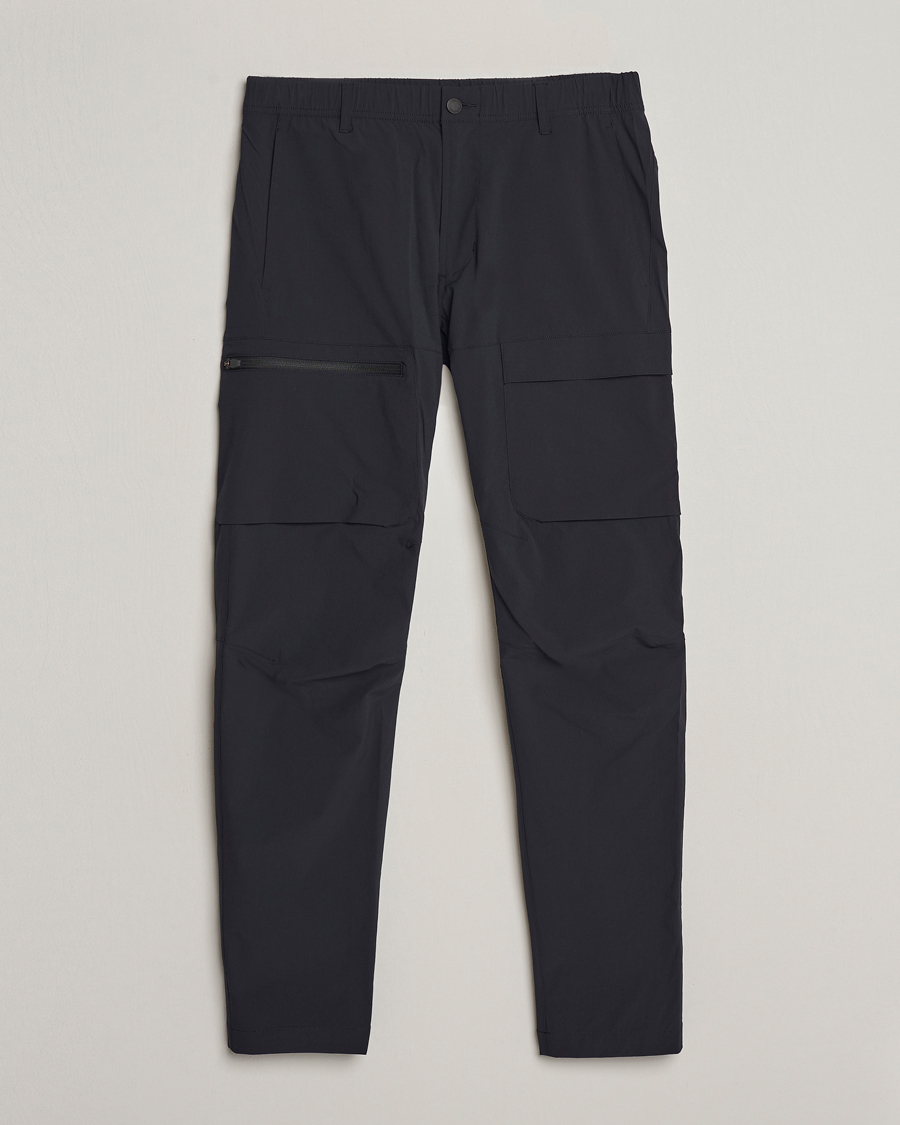 Mies | Housut | Peak Performance | Light Cargo Pants Black