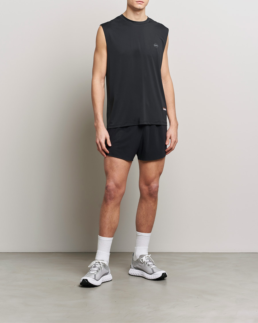 Mies | T-paidat | Satisfy | AuraLite Muscle Tee Black