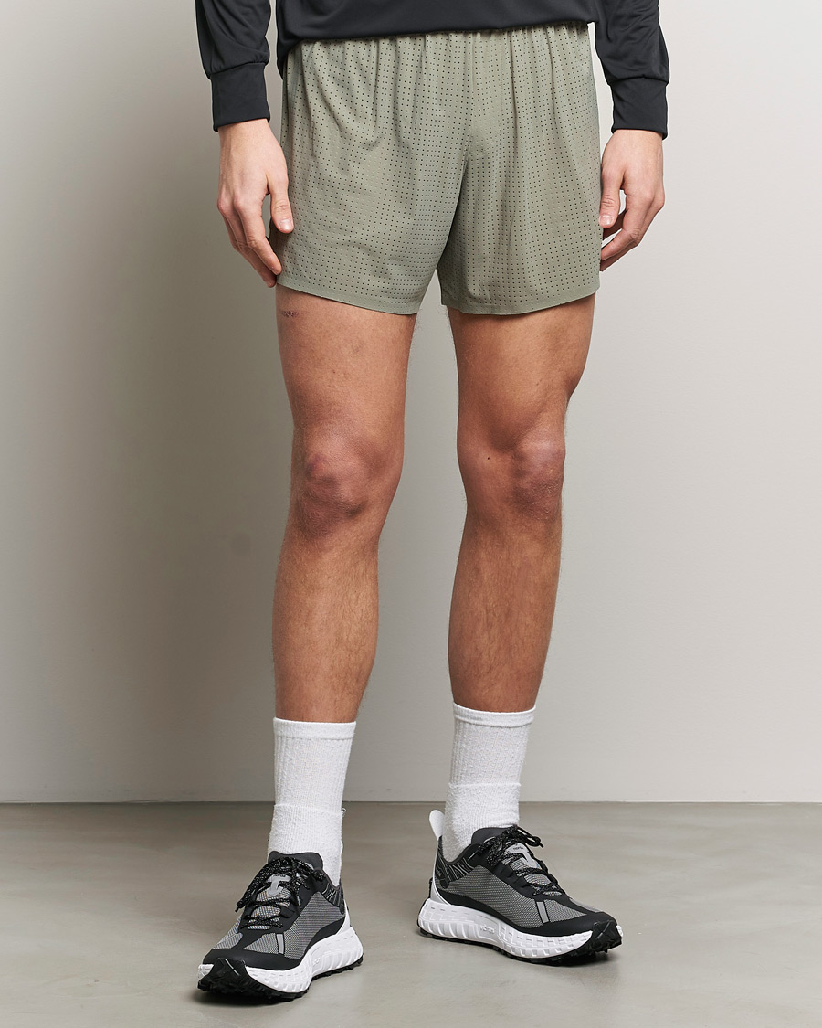 Mies | Shortsit | Satisfy | Space-O 5 Inch Shorts Dark Sage