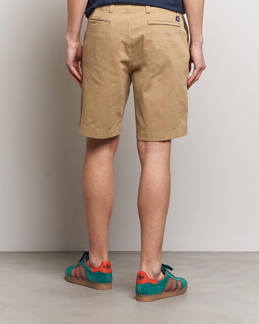 Mies | Shortsit | Dockers | Alpha Chino Short Straight Harvest Gold