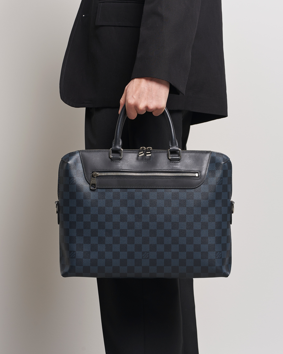 Mies | Louis Vuitton Pre-Owned Porte-Documents Jour Briefcase Damier Navy | Louis Vuitton Pre-Owned | Porte-Documents Jour Briefcase Damier Navy