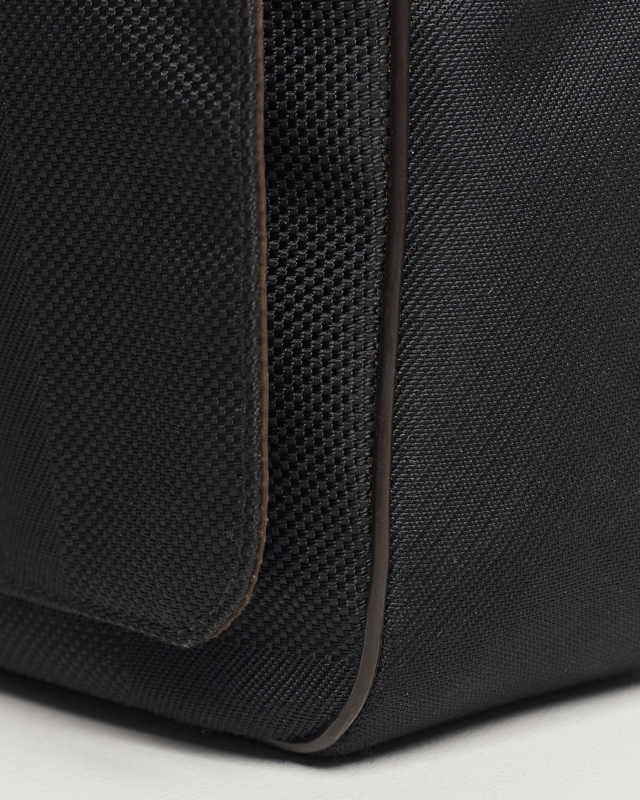 Mies | Louis Vuitton Pre-Owned Canvas Messenger Bag Damier Geant | Louis Vuitton Pre-Owned | Canvas Messenger Bag Damier Geant