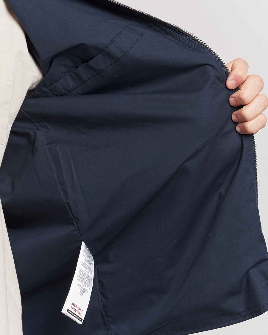 Mies | Takit | Lyle & Scott | Nylon Bomber Jacket Dark Navy