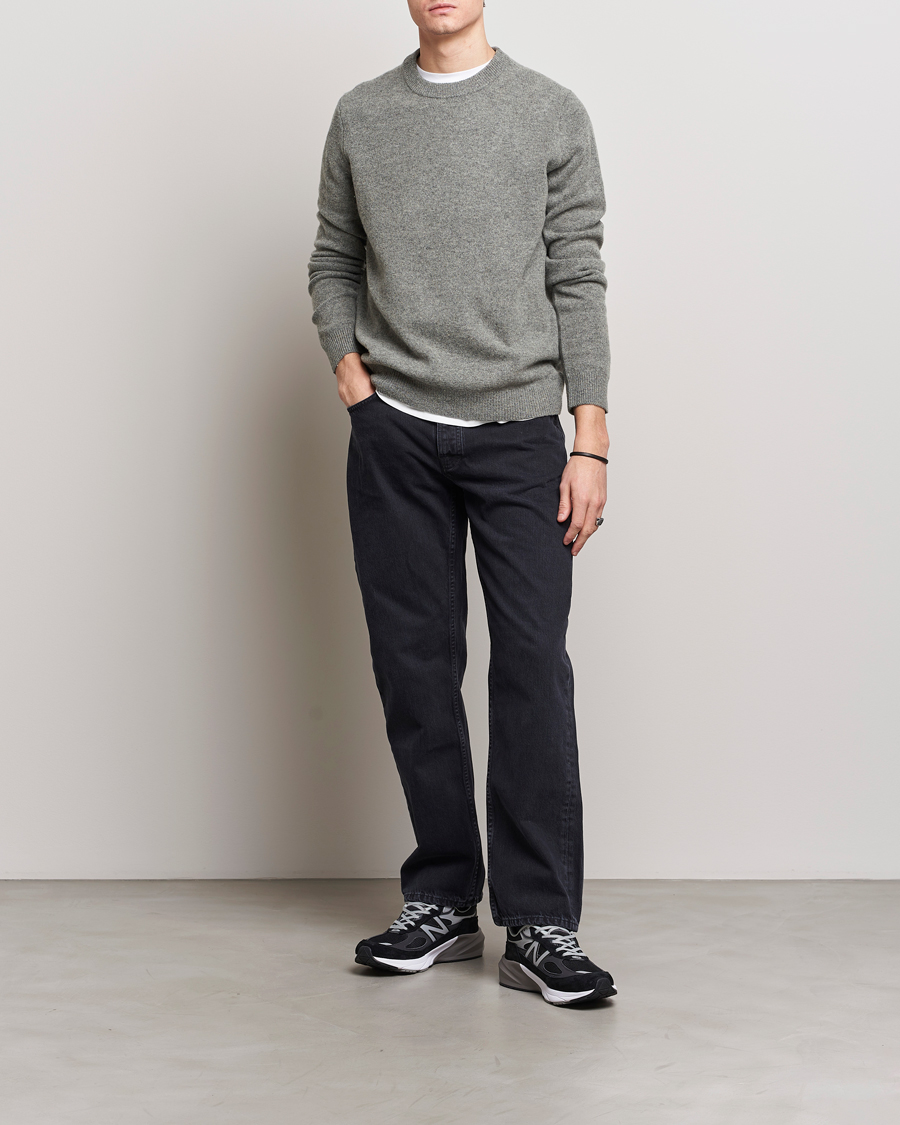 Mies | Puserot | Samsøe Samsøe | Isak Crew Neck Dark Grey