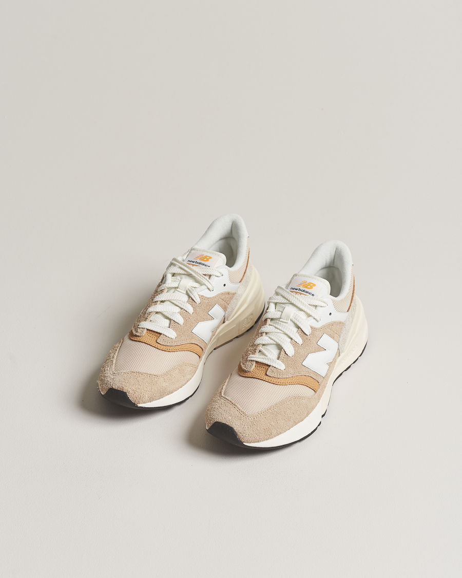 Mies | Mokkakengät | New Balance | 997R Sneakers Dolce