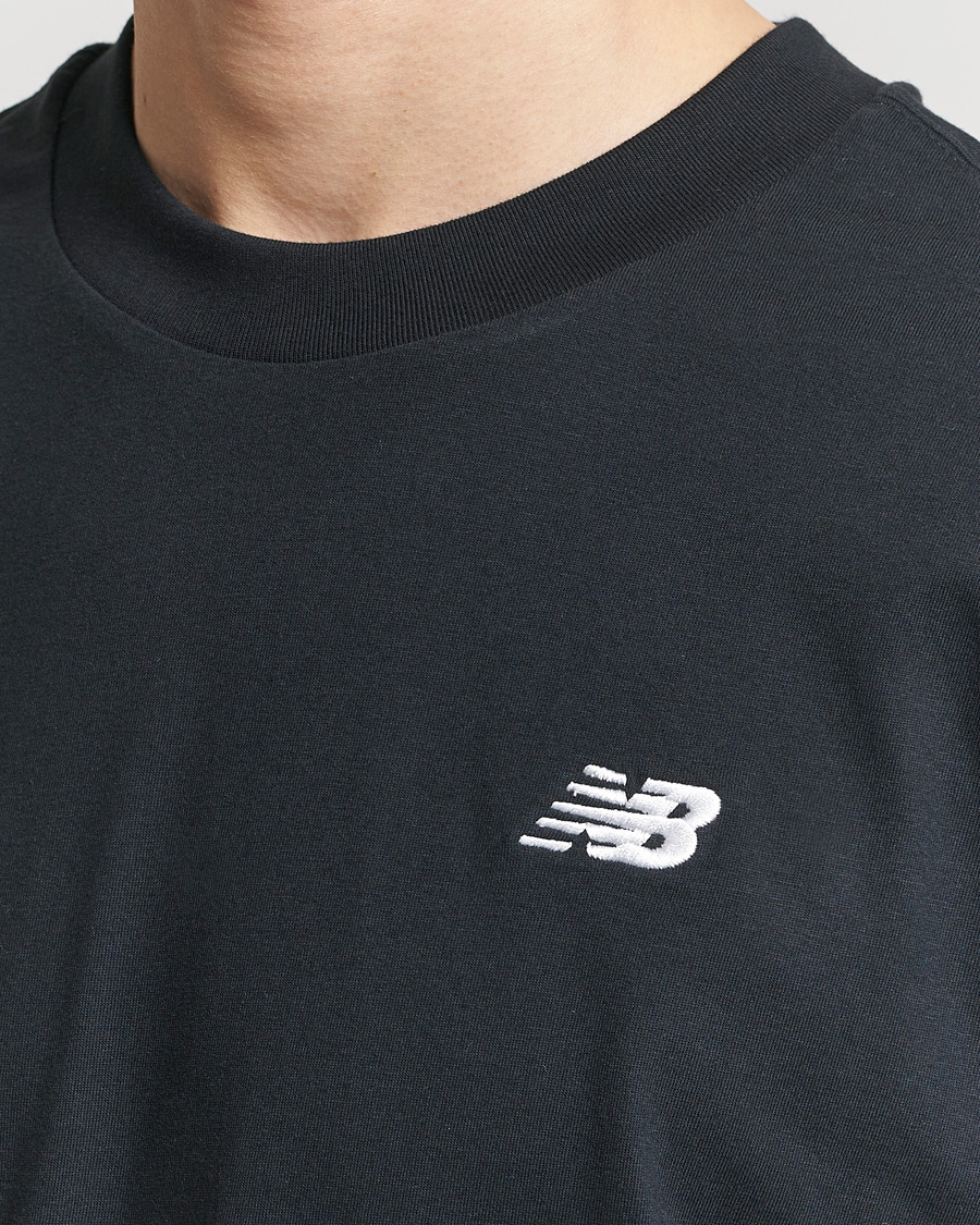 Mies | T-paidat | New Balance | Essentials T-Shirt Black