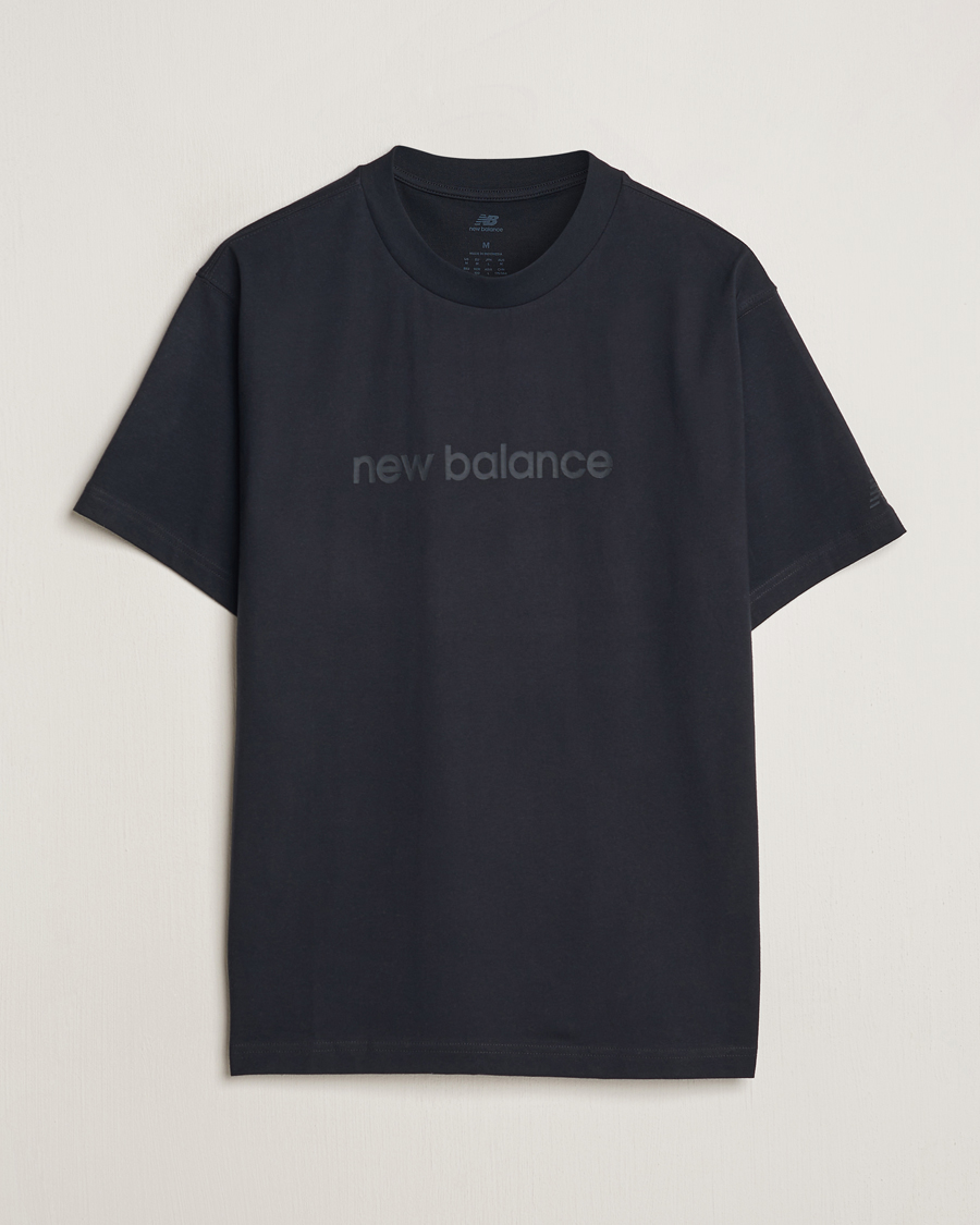 Mies | T-paidat | New Balance | Shifted Graphic T-Shirt Black