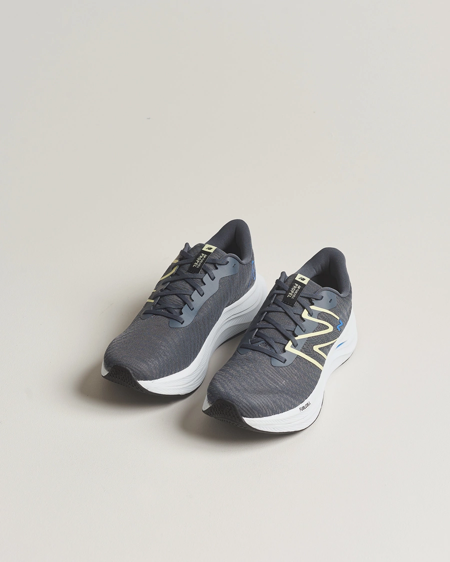 Mies |  | New Balance Running | FuelCell Propel v4 Graphite