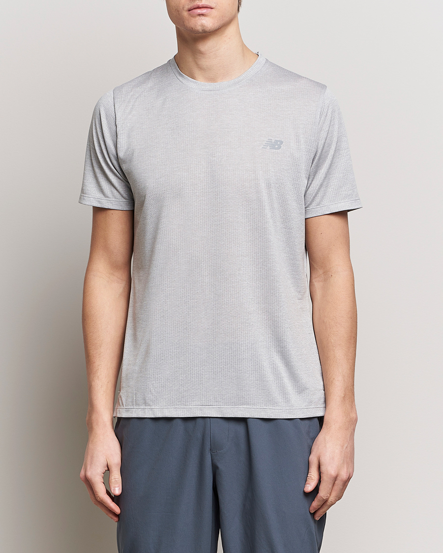 Mies |  | New Balance Running | Athletics Run T-Shirt Athletic Grey