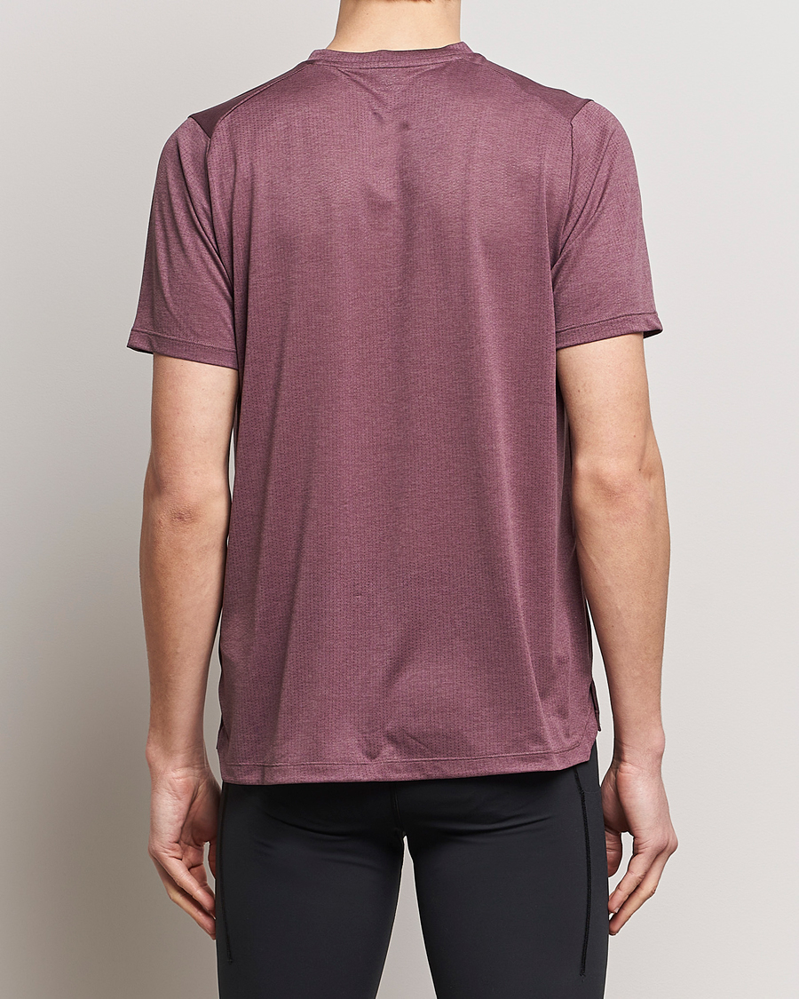 Mies | T-paidat | New Balance Running | Athletics Run T-Shirt Licorice Heather