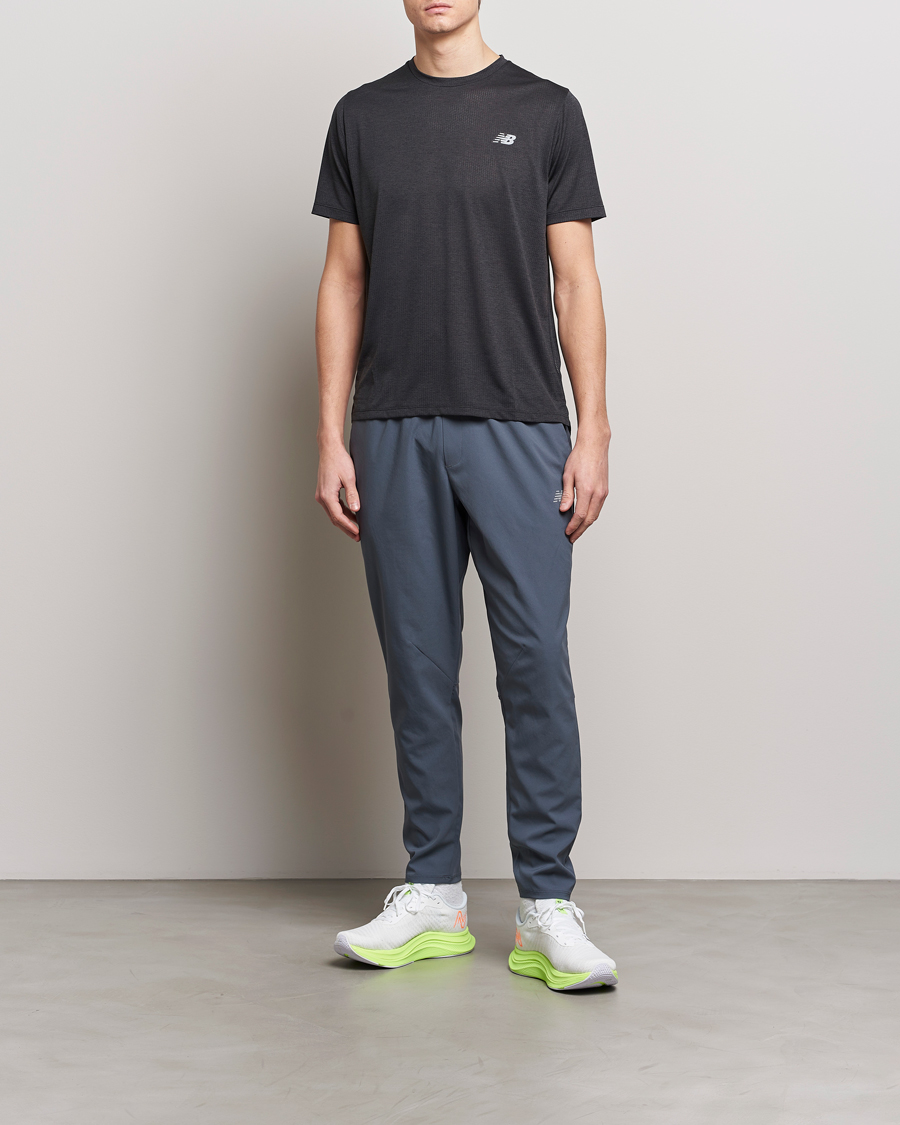 Mies | Housut | New Balance Running | Stretch Woven Pants Graphite