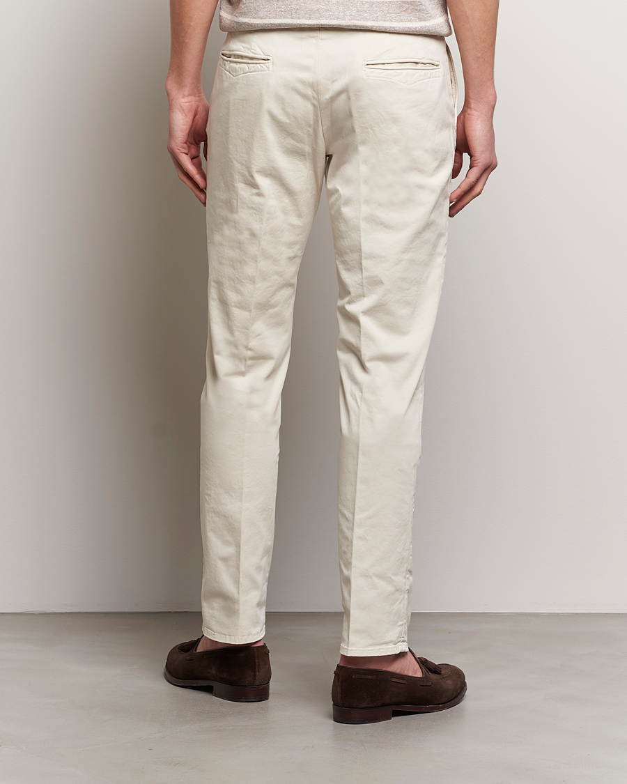 Mies | Housut | Incotex | Slim Fit Garment Dyed Slacks Off White
