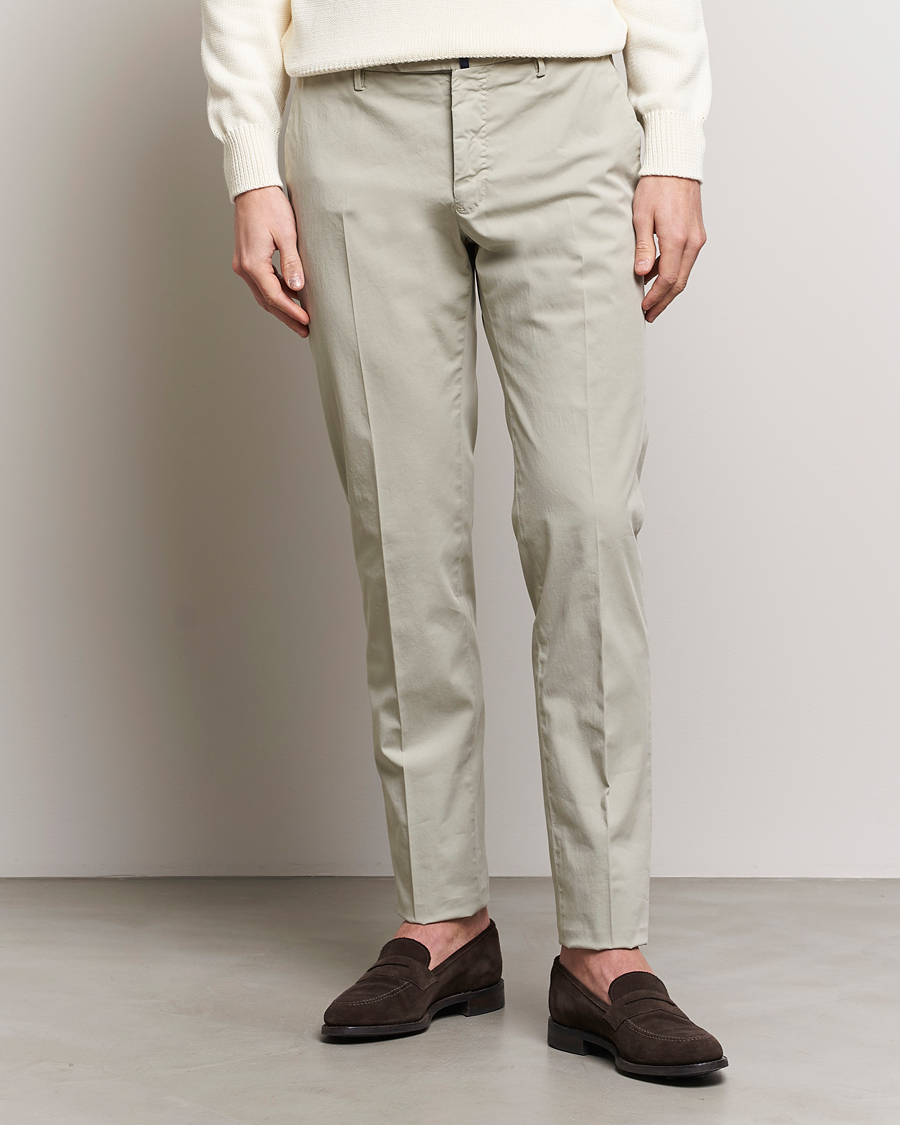 Mies | Housut | Incotex | Slim Fit Comfort Chinos Light Grey