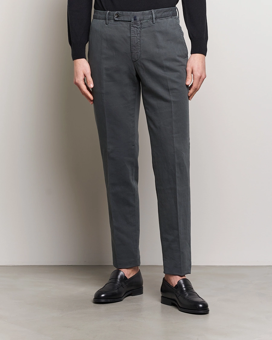 Mies | Housut | Incotex | Regular Fit Comfort Cotton/Linen Trousers Dark Grey