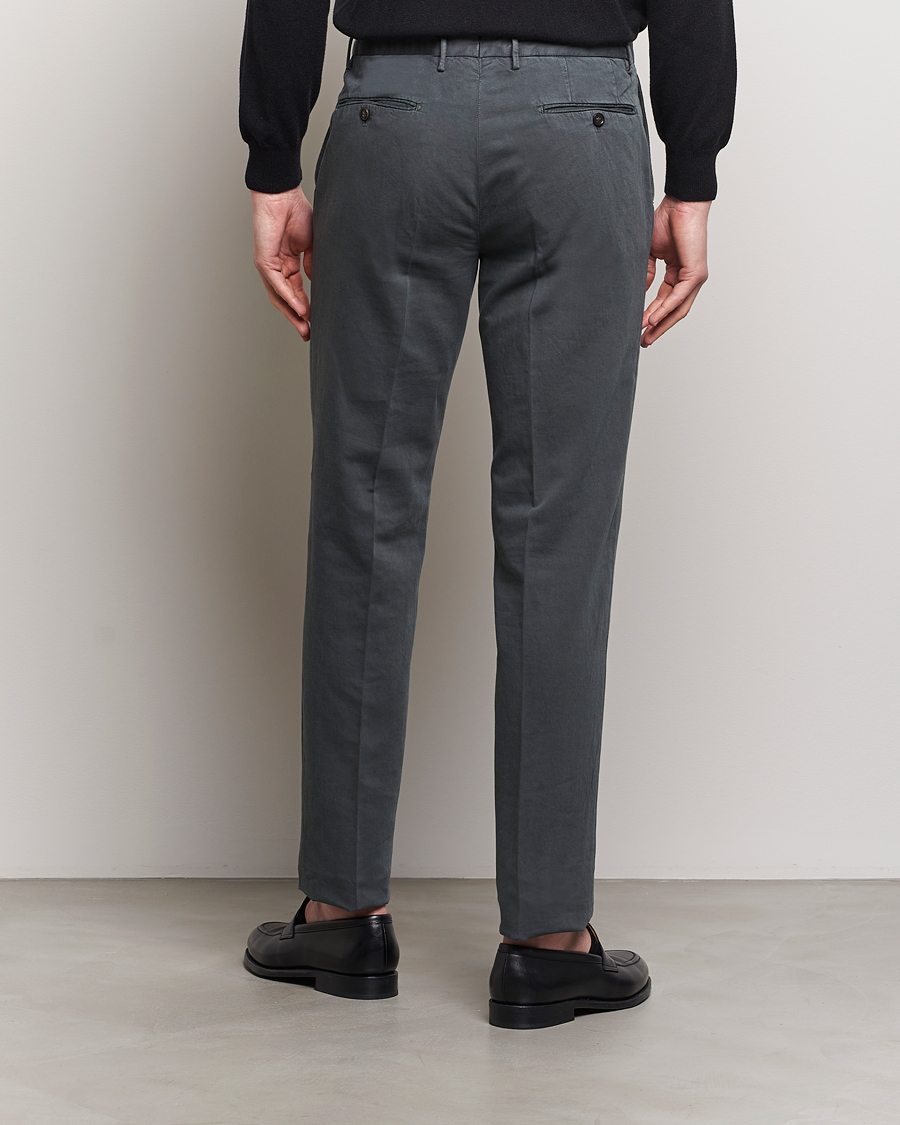 Mies | Housut | Incotex | Regular Fit Comfort Cotton/Linen Trousers Dark Grey