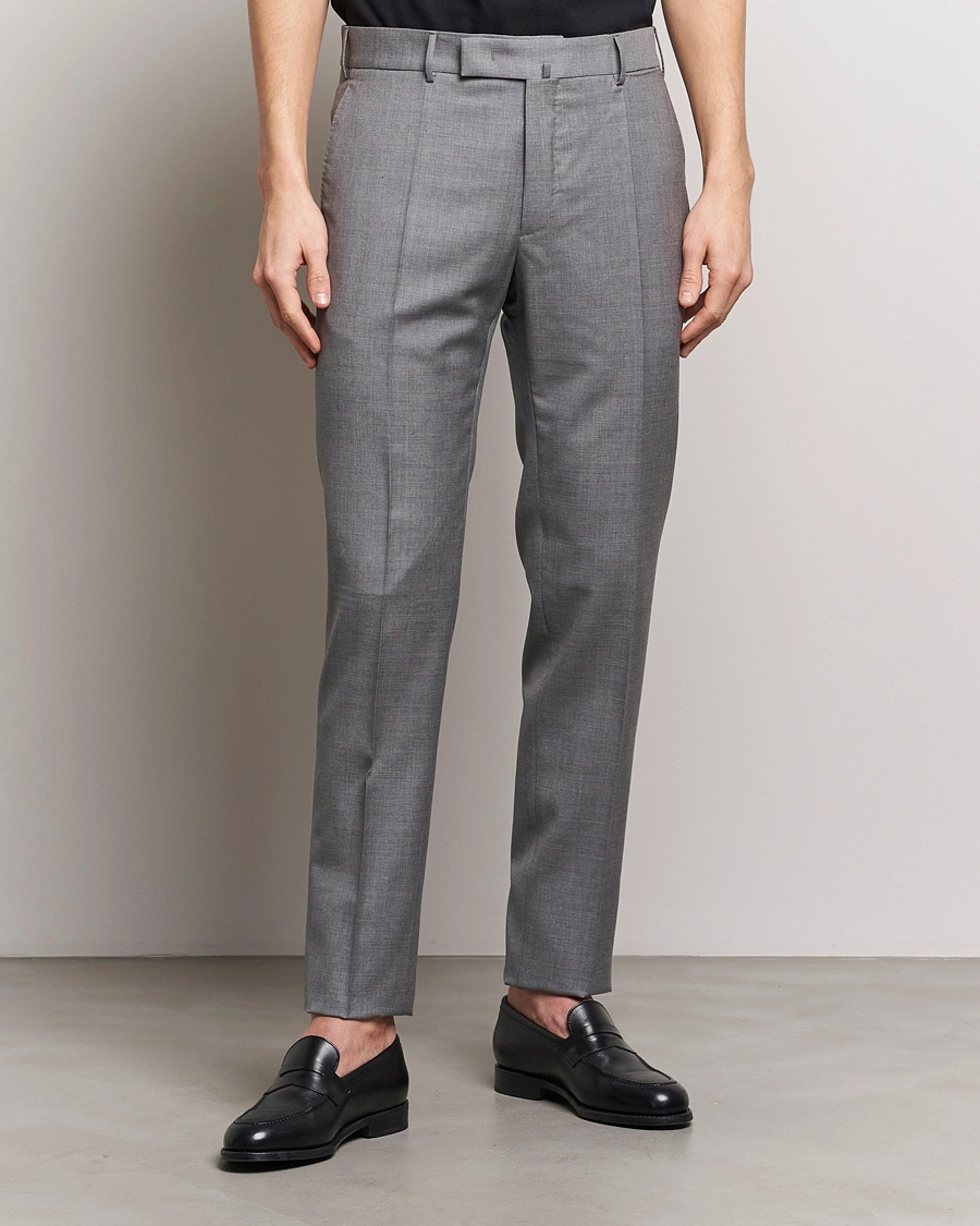 Mies | Suorat housut | Incotex | Slim Fit Tropical Wool Trousers Light Grey