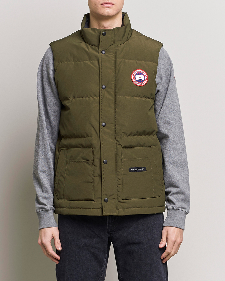 Mies | Takit | Canada Goose | Freestyle Crew Vest Military Green