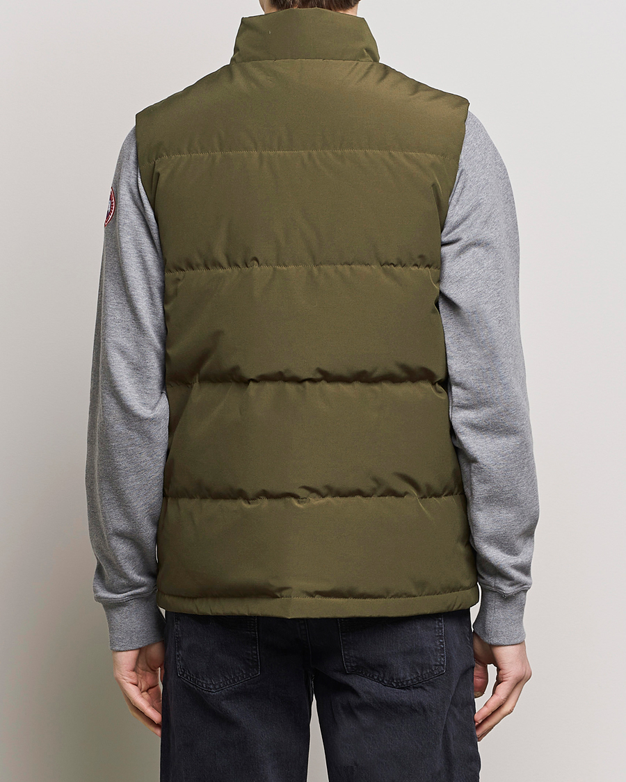 Mies | Takit | Canada Goose | Freestyle Crew Vest Military Green