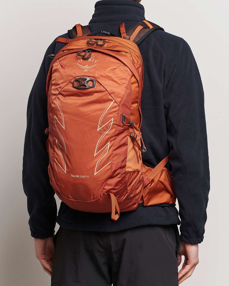 Mies | Reput | Osprey | Talon Earth 22 Backpack Coral
