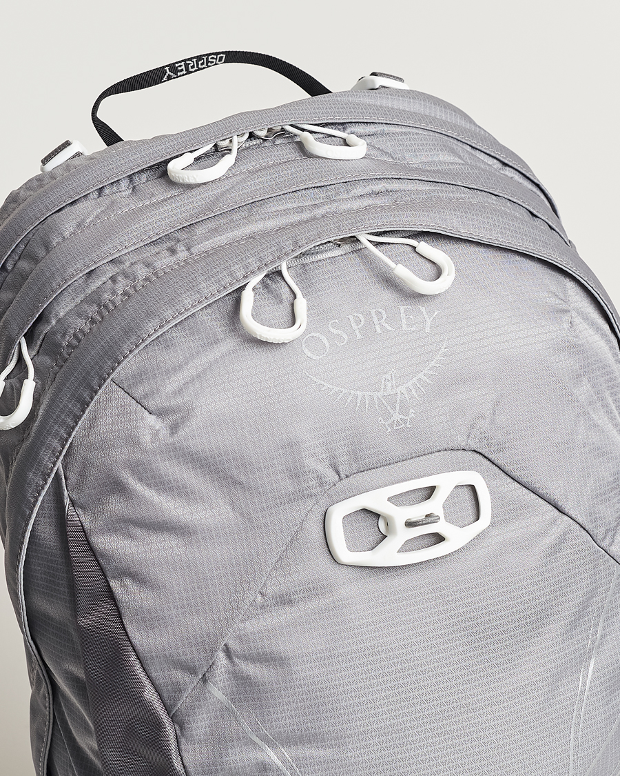 Mies | Osprey Talon Earth 22 Backpack Glacier Grey | Osprey | Talon Earth 22 Backpack Glacier Grey