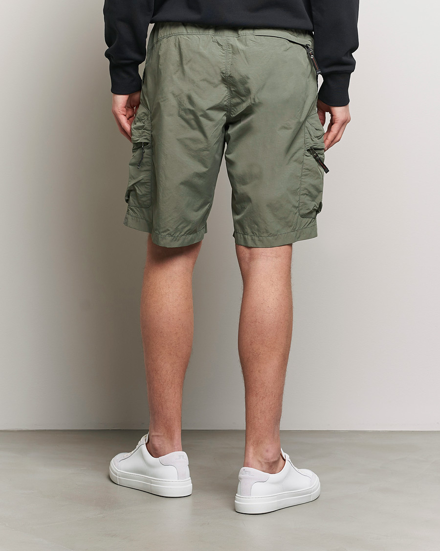 Mies | Shortsit | Parajumpers | Walton Vintage Nylon Shorts Thyme Green