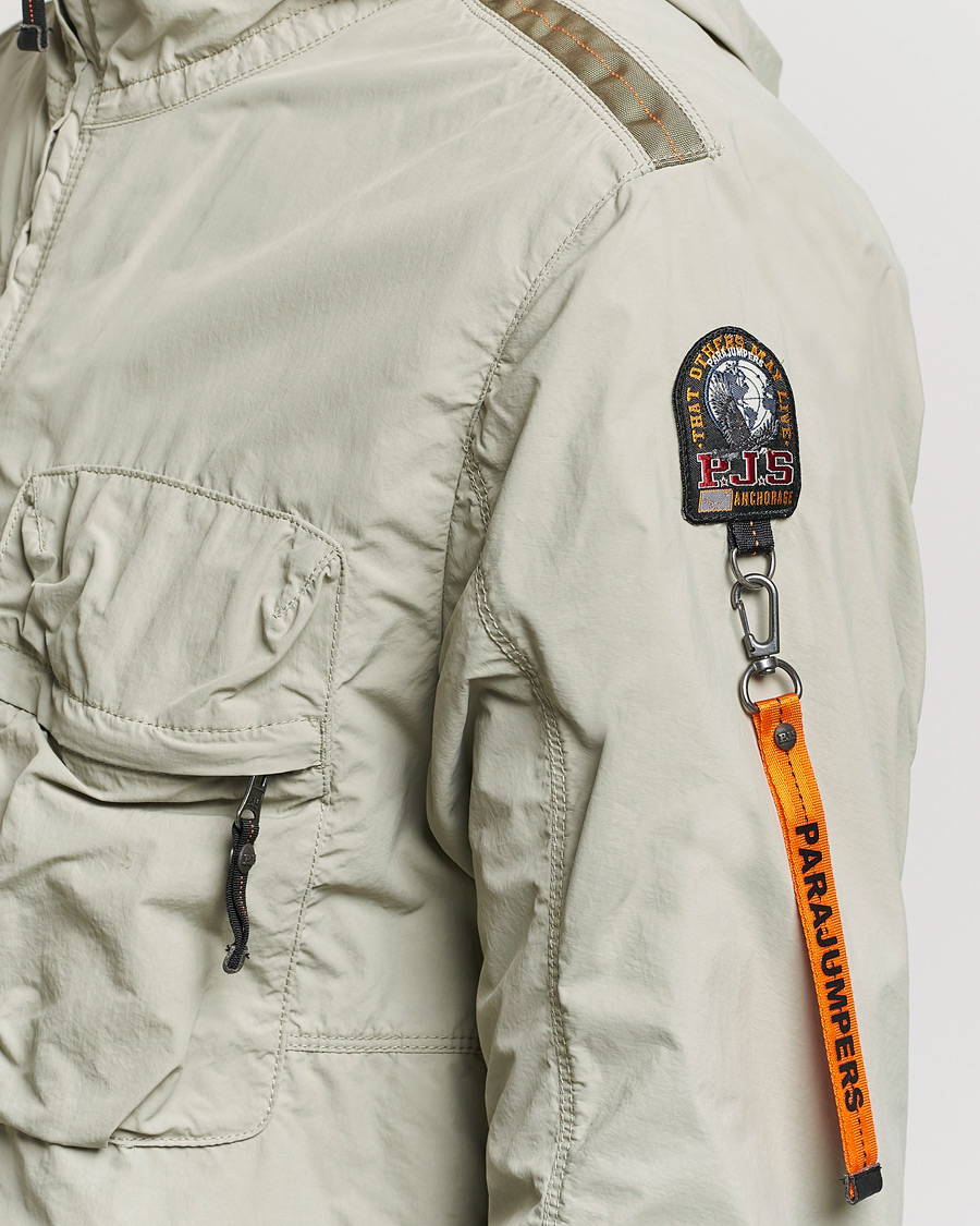 Mies | Takit | Parajumpers | Nigel Vintage Nylon Hooded Jacket Sage