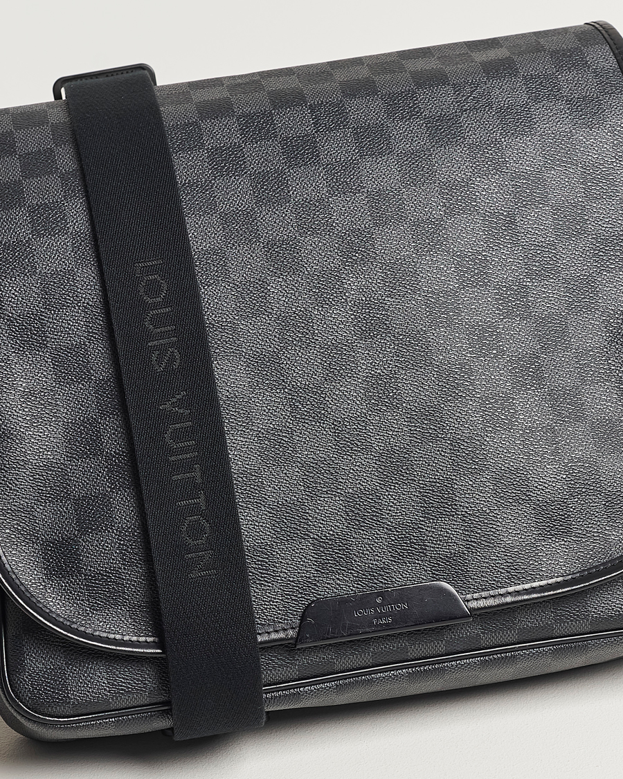 Mies | Louis Vuitton Pre-Owned Daniel MM Satchel Leather Bag Damier Graphite | Louis Vuitton Pre-Owned | Daniel MM Satchel Leather Bag Damier Graphite