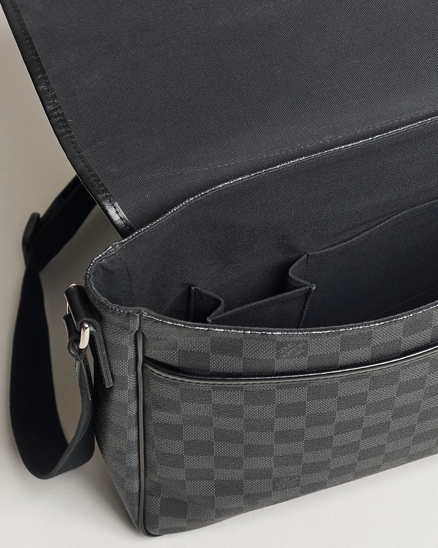 Mies | Louis Vuitton Pre-Owned Daniel MM Satchel Leather Bag Damier Graphite | Louis Vuitton Pre-Owned | Daniel MM Satchel Leather Bag Damier Graphite