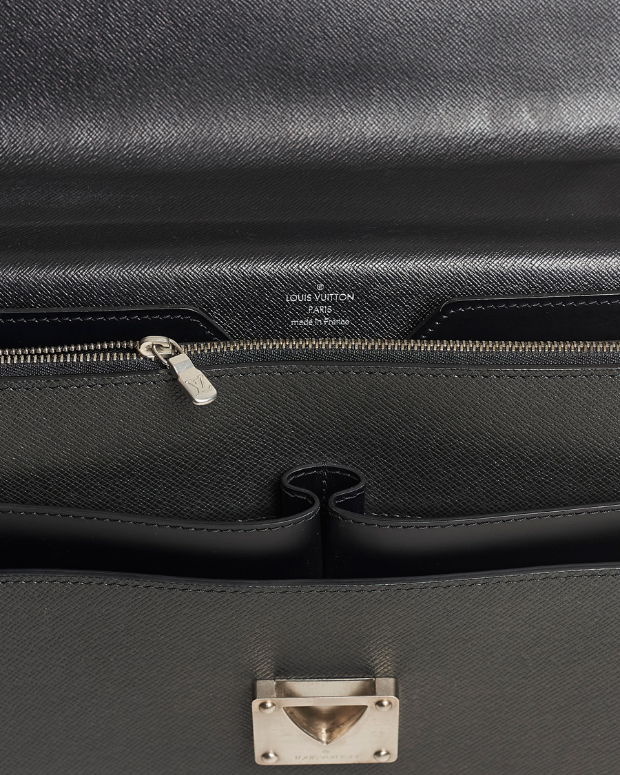 Mies | Louis Vuitton Pre-Owned Robusto Briefcase Black | Louis Vuitton Pre-Owned | Robusto Briefcase Black