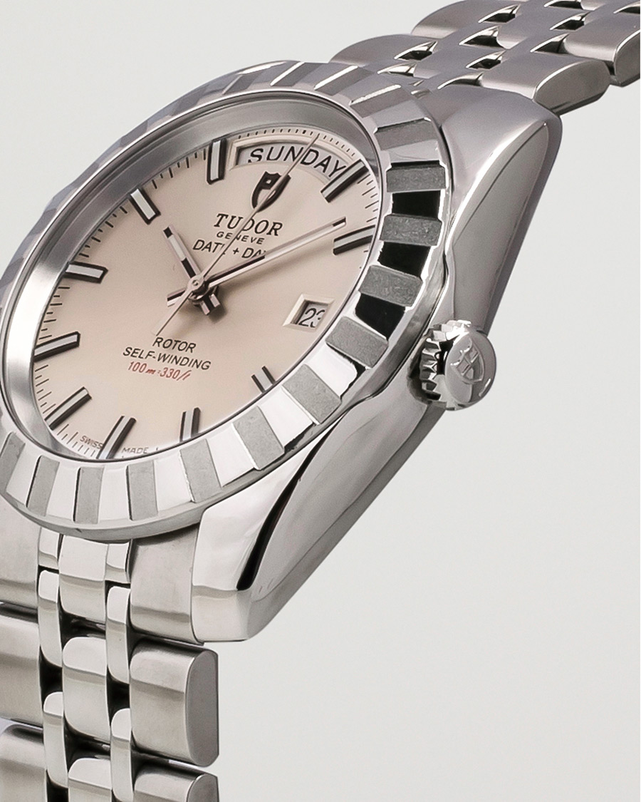 Mies | Pre-Owned & Vintage Watches | Tudor Pre-Owned | Classic Date-Day 23010 Silver