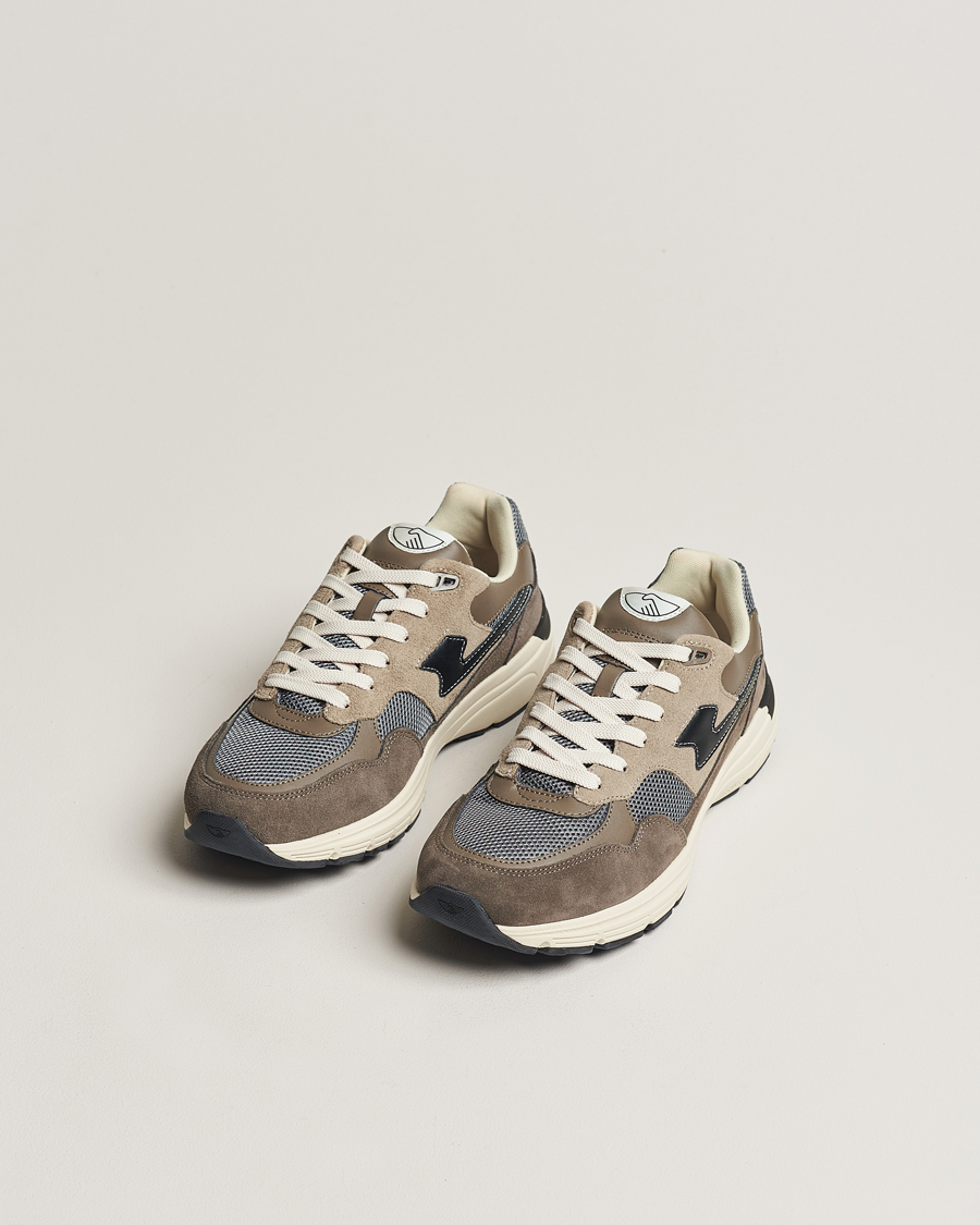 Mies | Stepney Workers Club Amiel S-Strike Suede Mix Runner Grey | Stepney Workers Club | Amiel S-Strike Suede Mix Runner Grey