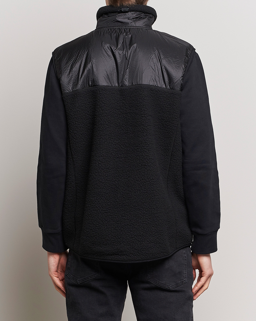 Mies | Puserot | RAINS | Yermo Fleece Vest Black