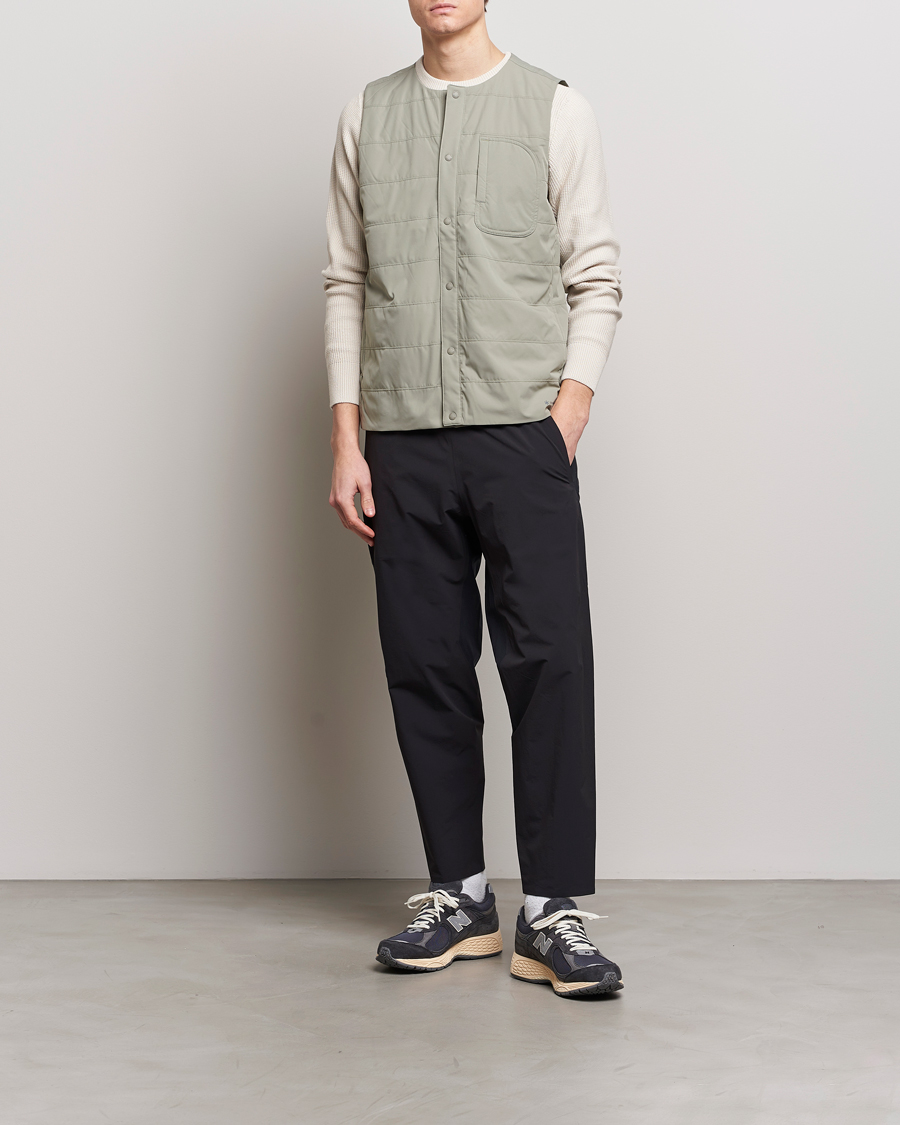 Mies | Takit | Snow Peak | Flexible Insulated Vest Beige