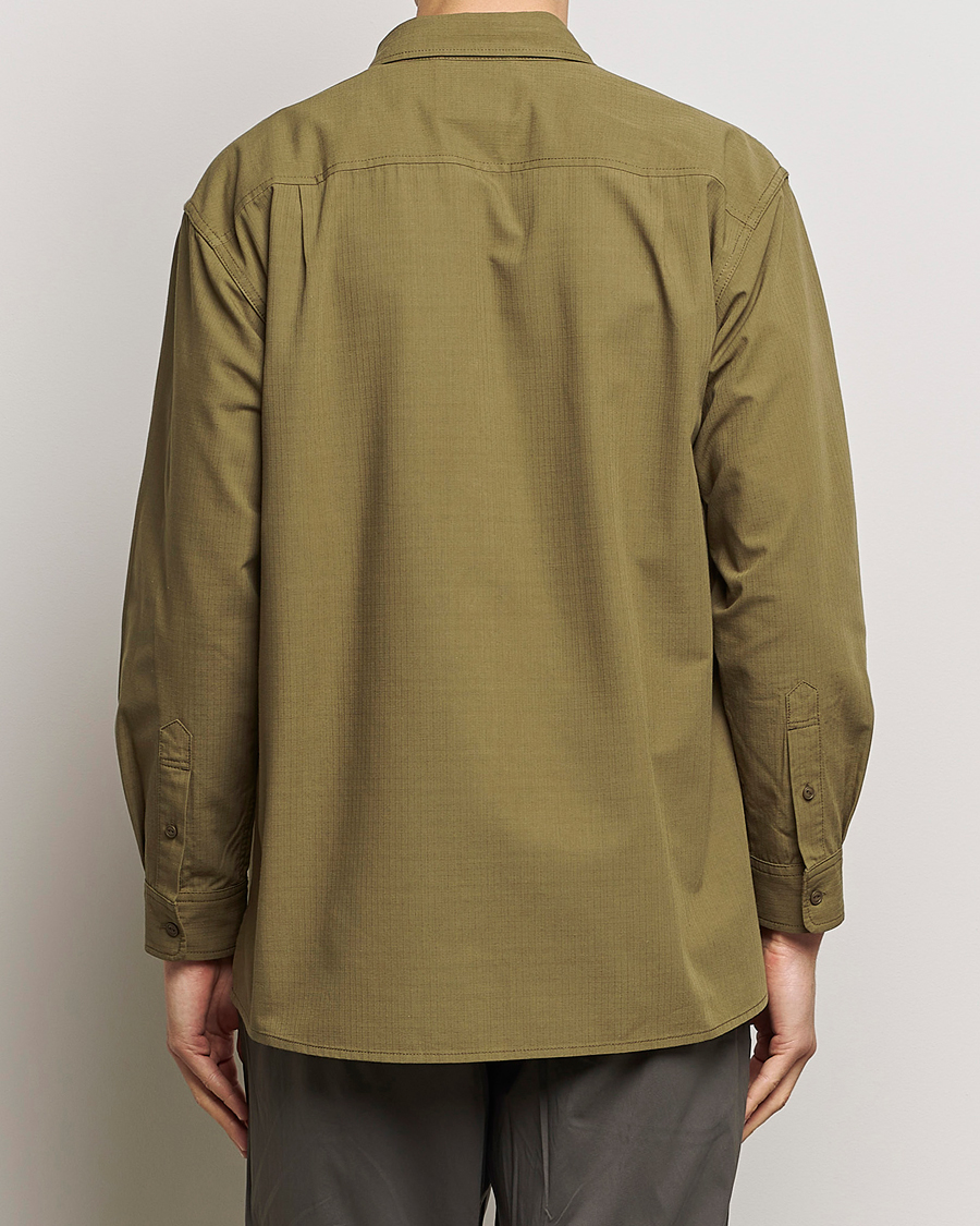 Mies | Kauluspaidat | Snow Peak | Takibi Light Ripstop Overshirt Khaki