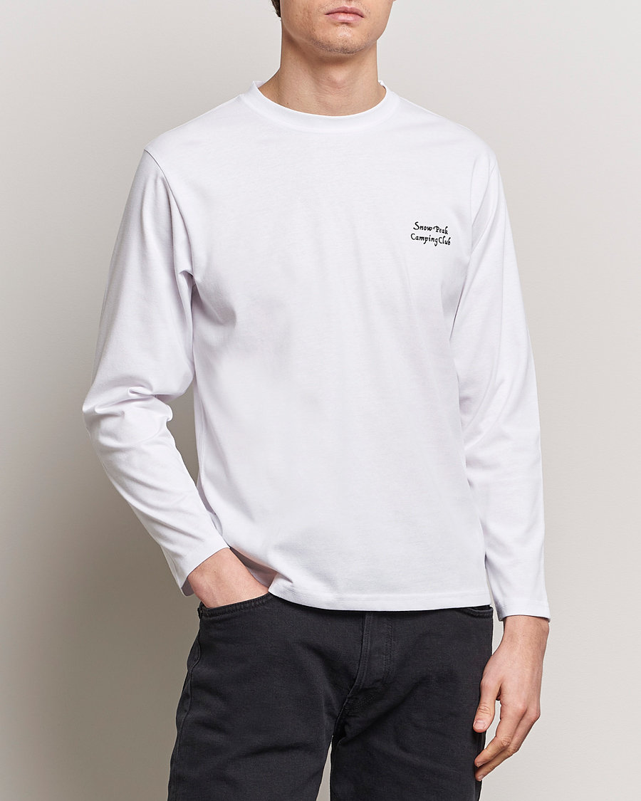 Mies | Pitkähihaiset t-paidat | Snow Peak | Camping Club Long Sleeve T-Shirt White