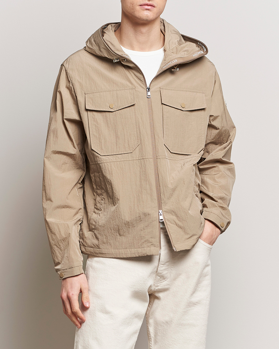 Mies | Takit | Moncler | Plessur Hooded Field Jacket Beige