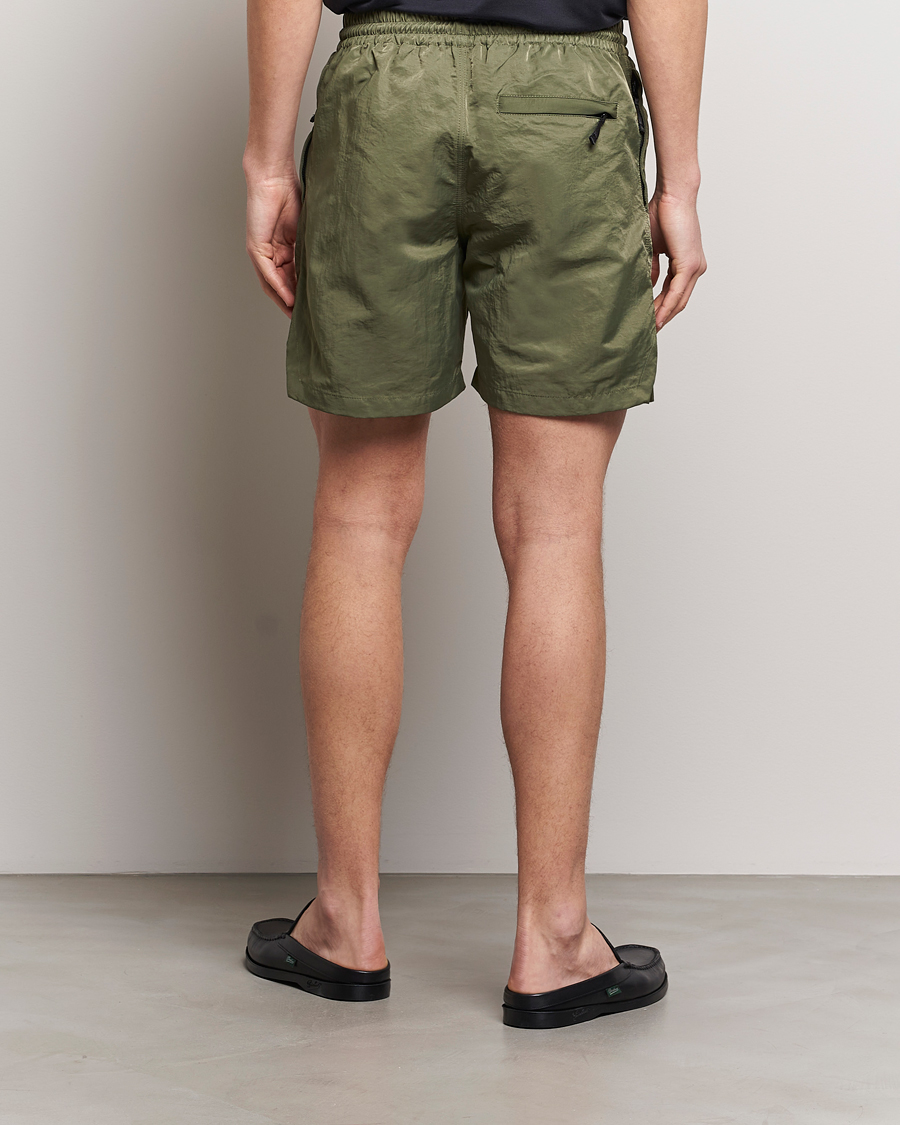 Mies | Shortsit | Sunflower | Mike Shorts Olive