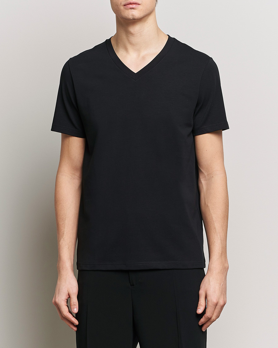 Mies | Mustat t-paidat | Filippa K | Organic Cotton V-Neck T-Shirt Black