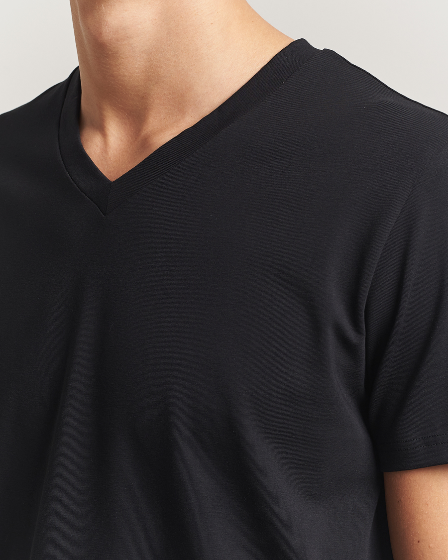 Mies | T-paidat | Filippa K | Organic Cotton V-Neck T-Shirt Black