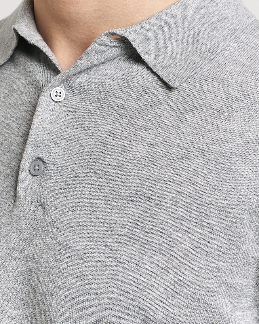 Mies | Puserot | Filippa K | Knitted Polo Shirt Light Grey Melange
