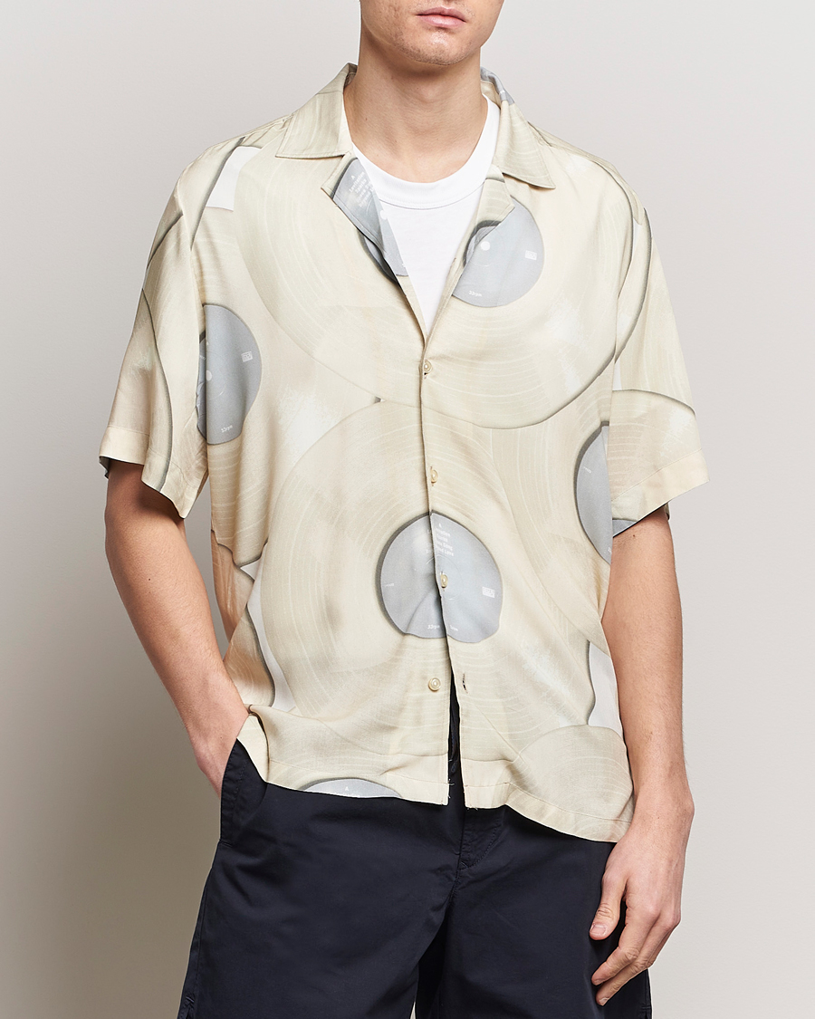 Mies | Kauluspaidat | BOSS ORANGE | Rayer Short Sleeve Printed Shirt Light Beige