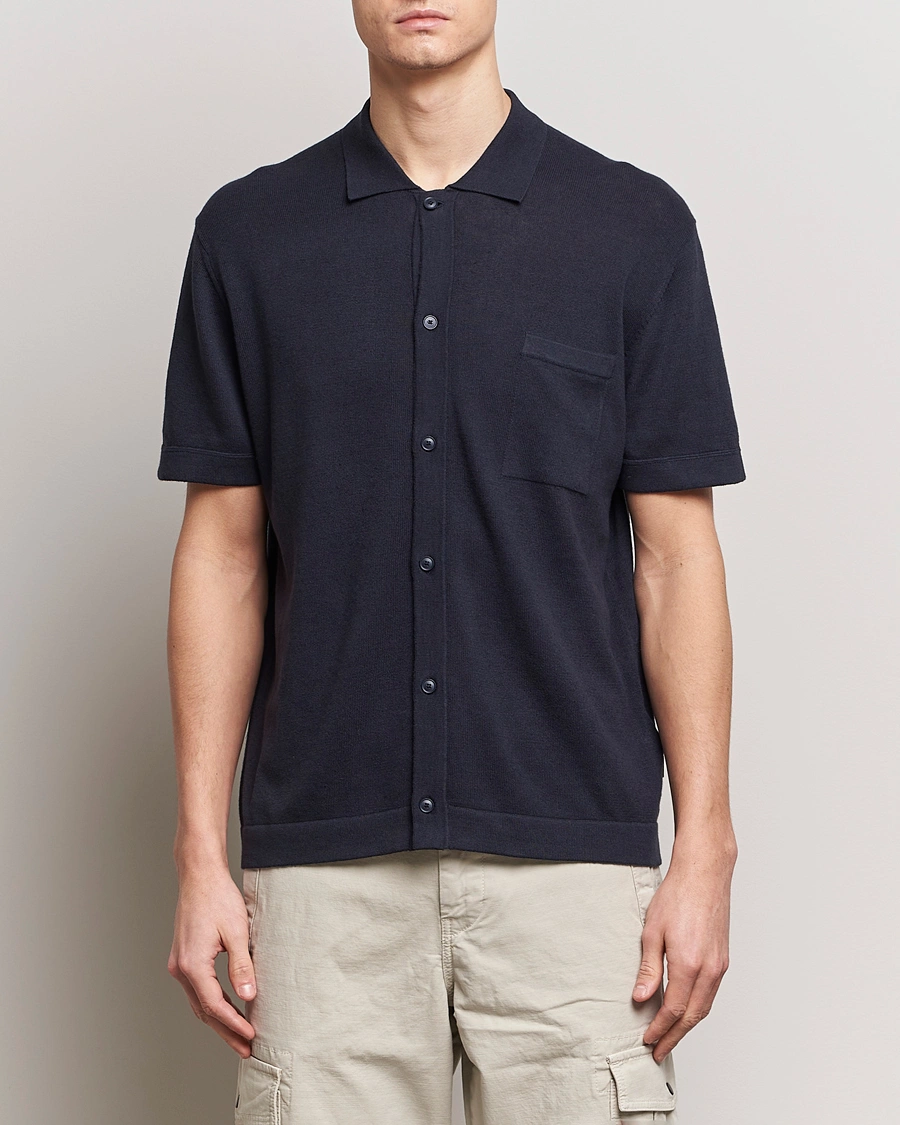 Mies | Rennot | BOSS ORANGE | Kamiccio Knitted Short Sleeve Shirt Dark Blue