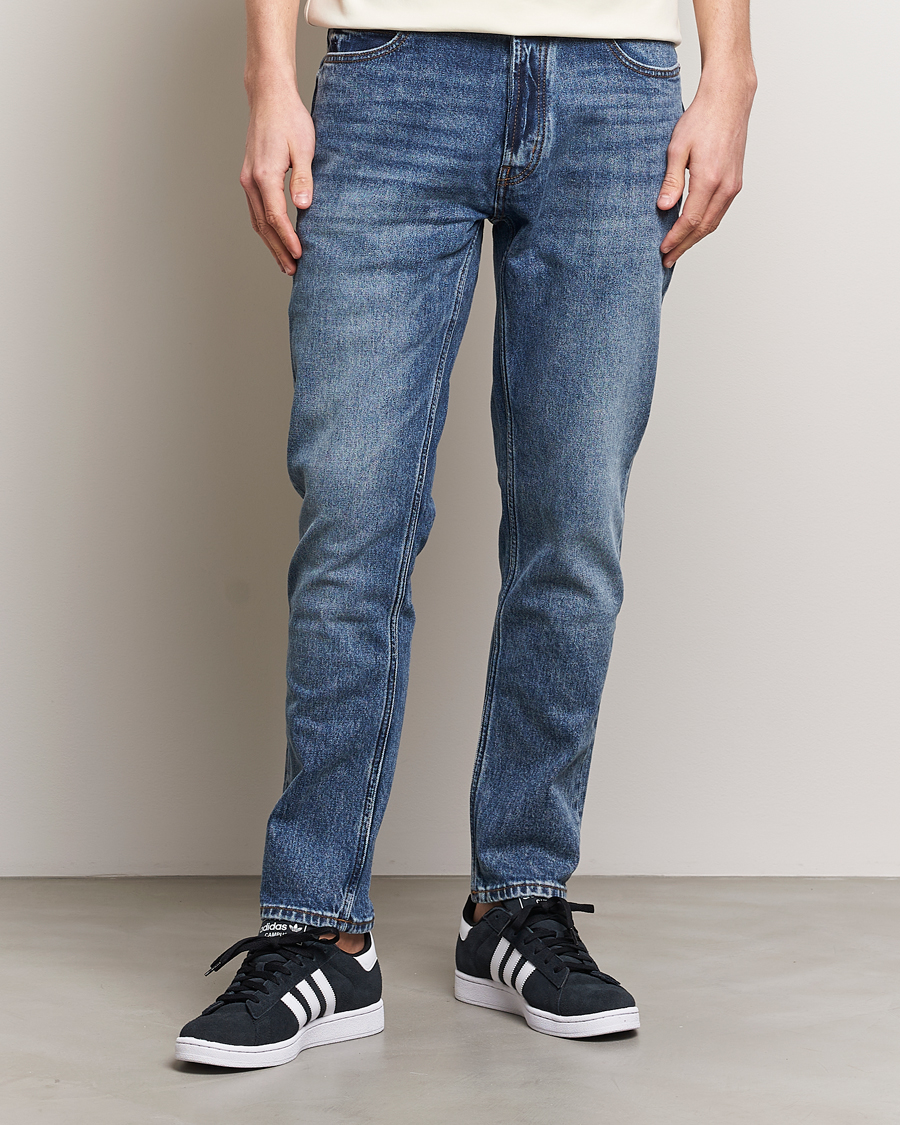 Mies | Vaatteet | HUGO | 634 Tapered Fit Jeans Bright Blue