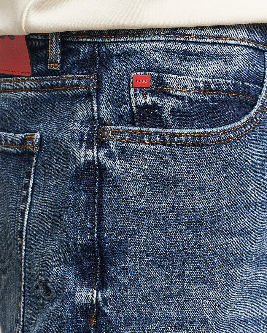 Mies | Farkut | HUGO | 634 Tapered Fit Jeans Bright Blue